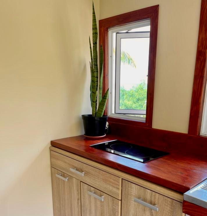 Manava Huahine Beach House Apartamento Fare Exterior foto